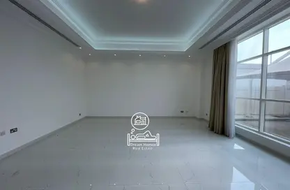 فيلا - 5 غرف نوم - 7 حمامات للايجار في مدينة شخبوط - أبوظبي