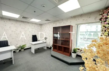 Office Space - Studio - 1 Bathroom for rent in Al Rostamani Building - Port Saeed - Deira - Dubai