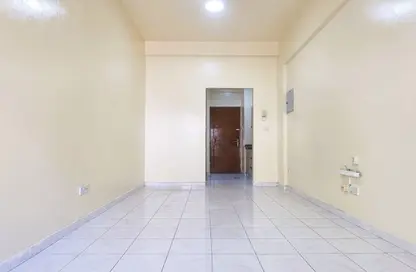 Apartment - Studio - 1 Bathroom for rent in Al Baraha - Deira - Dubai