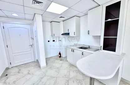 شقة - 1 حمام للايجار في بارتون هاوس 1 - بارتون هاوس - مدينة السيارات - دبي