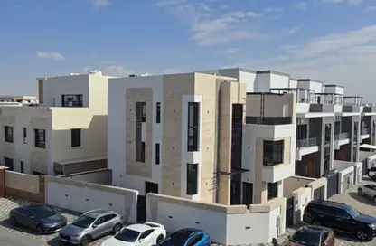 فيلا - 5 غرف نوم - 7 حمامات للايجار في الحليو 2 - الحليو - عجمان