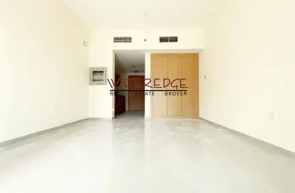 Apartment - Studio - 1 Bathroom for rent in Green Park - Jumeirah Village Triangle - Dubai