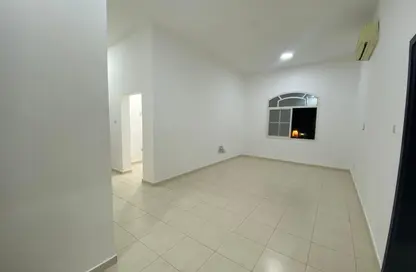Apartment - 2 Bedrooms - 2 Bathrooms for rent in Khalifa City A - Khalifa City - Abu Dhabi