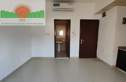 Apartment - Studio - 1 Bathroom for rent in Fire Station Road - Muwaileh - Sharjah