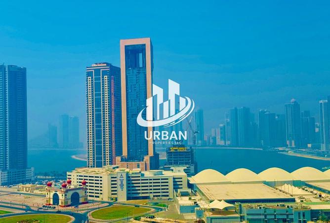 Lavish 3BHK | Parking Free | Gym &amp; Pool Free