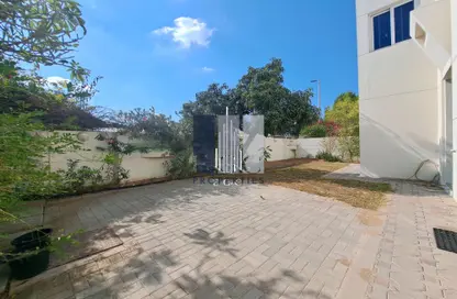 Villa - 5 Bedrooms - 6 Bathrooms for rent in Al Yasat Compound - Al Mushrif - Abu Dhabi