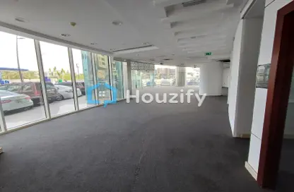 Show Room - Studio for rent in Montazah Tower - Khalidiya Street - Al Khalidiya - Abu Dhabi