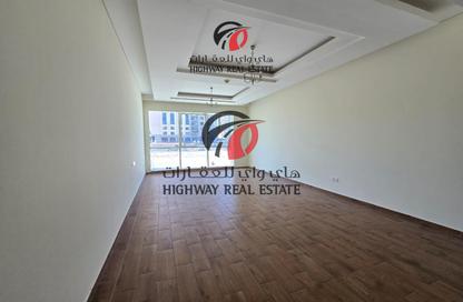 Apartment - 1 Bedroom - 2 Bathrooms for rent in Dubai Star Building - Al Nahda 1 - Al Nahda - Dubai