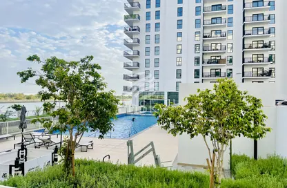 Apartment - 1 Bedroom - 1 Bathroom for sale in Waters Edge - Yas Island - Abu Dhabi