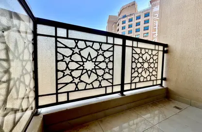 Apartment - 1 Bedroom - 2 Bathrooms for rent in Dome Tower - Al Jaddaf - Dubai