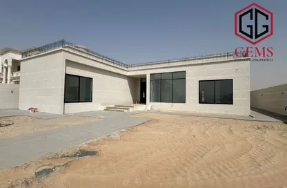 Villa - 3 Bedrooms - 4 Bathrooms for rent in Wadi Alshabak - Dubai