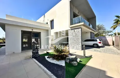 Villa - 4 Bedrooms - 5 Bathrooms for rent in Yas Acres - Yas Island - Abu Dhabi