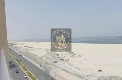 Apartment - 3 Bedrooms - 4 Bathrooms for rent in Ajman Corniche Road - Ajman