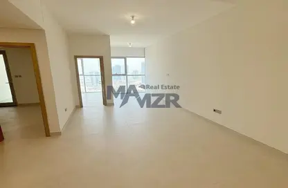 شقة - 2 غرف نوم - 2 حمامات للايجار في راديانت سكوير - مدينة الأضواء - جزيرة الريم - أبوظبي