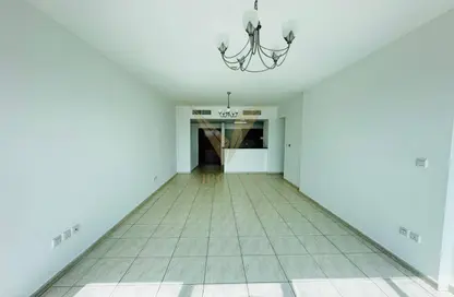 شقة - 2 غرف نوم - 2 حمامات للبيع في سكاي كورتس تاور E - أبراج سكاي كورتس - مجمع دبي ريزيدنس - دبي لاند - دبي