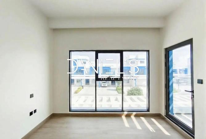 15820443 - صورة العقار 3