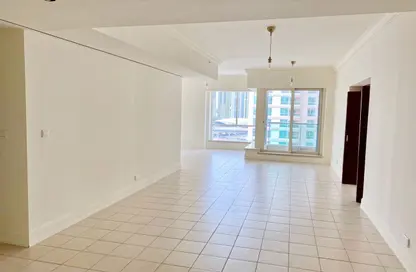 Apartment - 4 Bedrooms - 5 Bathrooms for rent in Emaar 6 Towers - Dubai Marina - Dubai