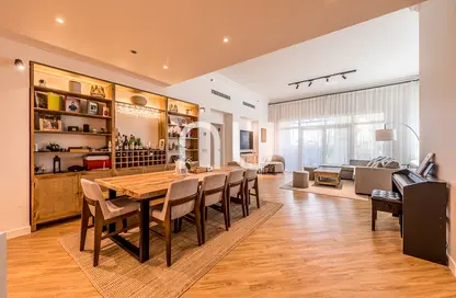 Apartment - 3 Bedrooms - 4 Bathrooms for sale in Al Basri - Shoreline Apartments - Palm Jumeirah - Dubai