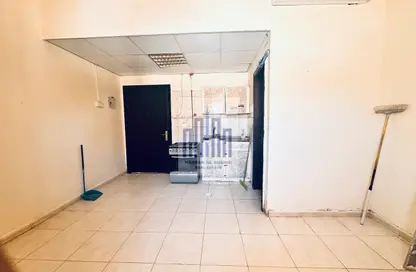 Apartment - Studio - 1 Bathroom for rent in Fire Station Road - Muwaileh - Sharjah