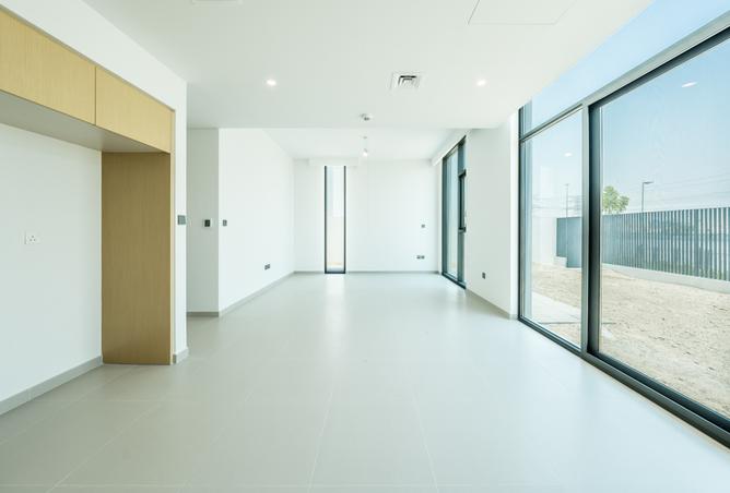 15200057 - Property Image 3