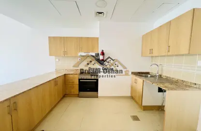 Apartment - 1 Bedroom - 2 Bathrooms for rent in ASB Tower - Dubai Silicon Oasis - Dubai