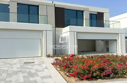 Villa - 4 Bedrooms - 5 Bathrooms for sale in District One Phase III - District One - Mohammed Bin Rashid City - Dubai