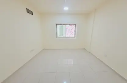 Empty Room image for: Apartment - 1 Bedroom - 1 Bathroom for rent in Muweileh Community - Muwaileh Commercial - Sharjah, Image 1