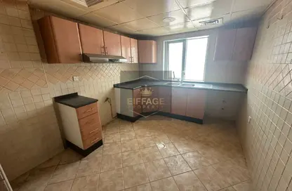 Apartment - 2 Bedrooms - 2 Bathrooms for rent in Al Rashidiya Towers - Al Rashidiya - Ajman Downtown - Ajman