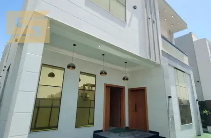 فيلا - 5 غرف نوم - 7 حمامات للايجار في الحليو 2 - الحليو - عجمان