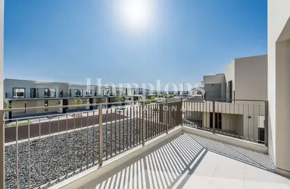 Terrace image for: Townhouse - 4 Bedrooms - 3 Bathrooms for rent in Parkside 2 - EMAAR South - Dubai South (Dubai World Central) - Dubai, Image 1