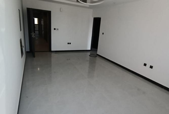 15561930 - Property Image 3