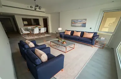 Apartment - 2 Bedrooms - 2 Bathrooms for sale in Marina Residences 6 - Marina Residences - Palm Jumeirah - Dubai