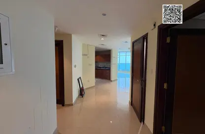 شقة - 2 غرف نوم - 3 حمامات للبيع في مساكن كورنيش عجمان - طريق كورنيش عجمان - عجمان