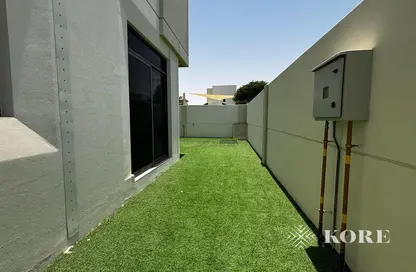 Apartment - 4 Bedrooms - 3 Bathrooms for rent in Noor Townhouses - Town Square - Dubai