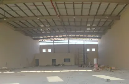مستودع - استوديو - 2 حمامات للايجار في المنطقة الصناعية 2 - منطقة الإمارات الصناعية الحديثة - أم القيوين