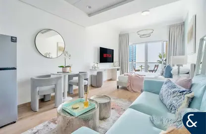 Apartment - Studio for rent in Lake View Tower - JLT Cluster B - Jumeirah Lake Towers - Dubai