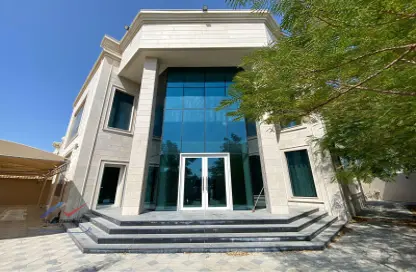 Villa - 5 Bedrooms - 6 Bathrooms for rent in Al Quoz - Dubai