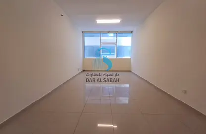 شقة - 1 حمام للايجار في مجمع النهدة السكني - النهدة - الشارقة