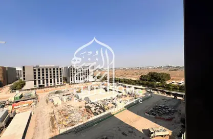 شقة - غرفة نوم - 2 حمامات للبيع في الطراز - حي نسيج - الجادة - الشارقة