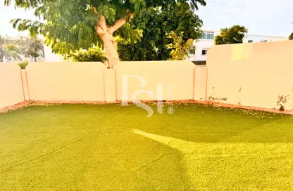 فيلا - 4 غرف نوم - 5 حمامات للبيع في طراز عربي - فيلات الريف - مشروع الريف - أبوظبي