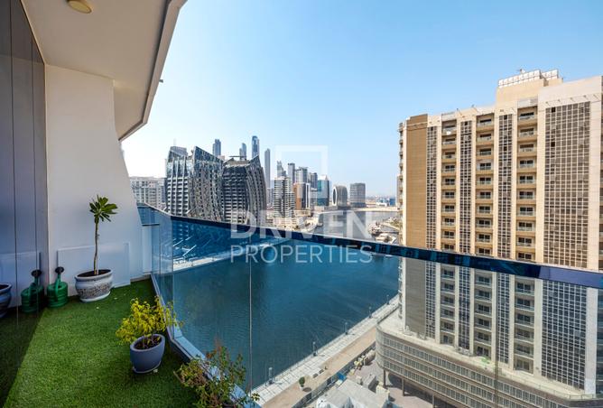 Apartment - 2 Bedrooms - 3 Bathrooms for sale in Waves Tower - Business Bay - Dubai