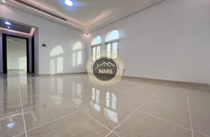Apartment - 1 Bedroom - 1 Bathroom for rent in Airport Road - Abu Dhabi