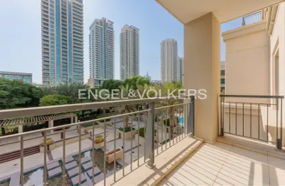 Apartment - 3 Bedrooms - 3 Bathrooms for rent in Travo Tower B - Travo - The Views - Dubai