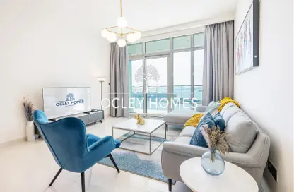 Living Room image for: Apartment - 1 Bedroom - 1 Bathroom for rent in Sunrise Bay - EMAAR Beachfront - Dubai Harbour - Dubai, Image 1