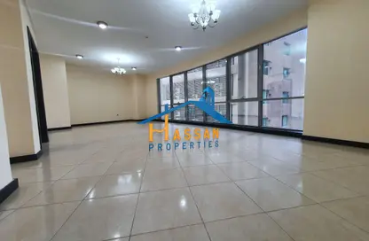 شقة - 3 غرف نوم - 5 حمامات للايجار في المجاز 3 - المجاز - الشارقة