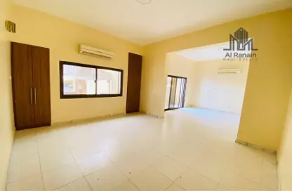 Empty Room image for: Apartment - 3 Bedrooms - 3 Bathrooms for rent in Al Manaseer - Al Ain, Image 1