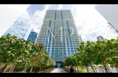 Apartment - 1 Bedroom - 2 Bathrooms for rent in La Vie - Jumeirah Beach Residence - Dubai