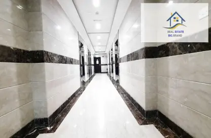 شقة - 2 غرف نوم - 3 حمامات للايجار في معسكر آل نهيان - أبوظبي