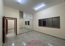 Apartment - 3 bedrooms - 4 bathrooms for rent in Al Niyadat - Central District - Al Ain