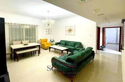 Apartment - 2 Bedrooms - 2 Bathrooms for sale in Plaza Residences - Jumeirah Village Circle - Dubai